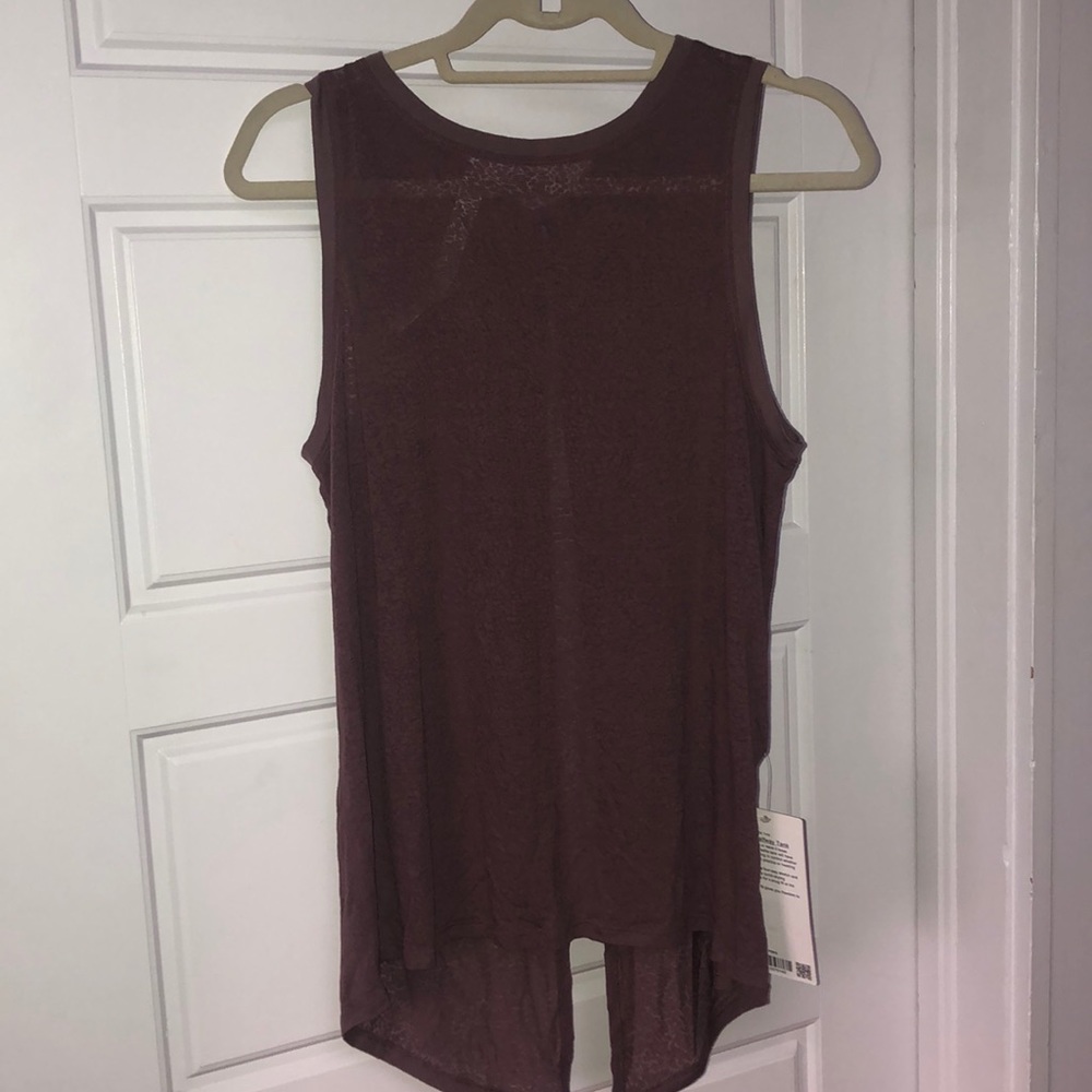 Lululemon meet halfway tank